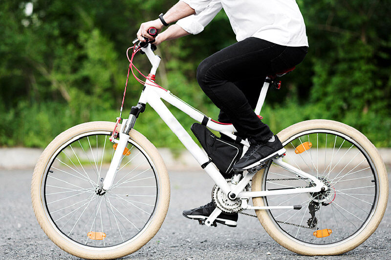 Hybrid Bike vs. MTB Which One is Right for You