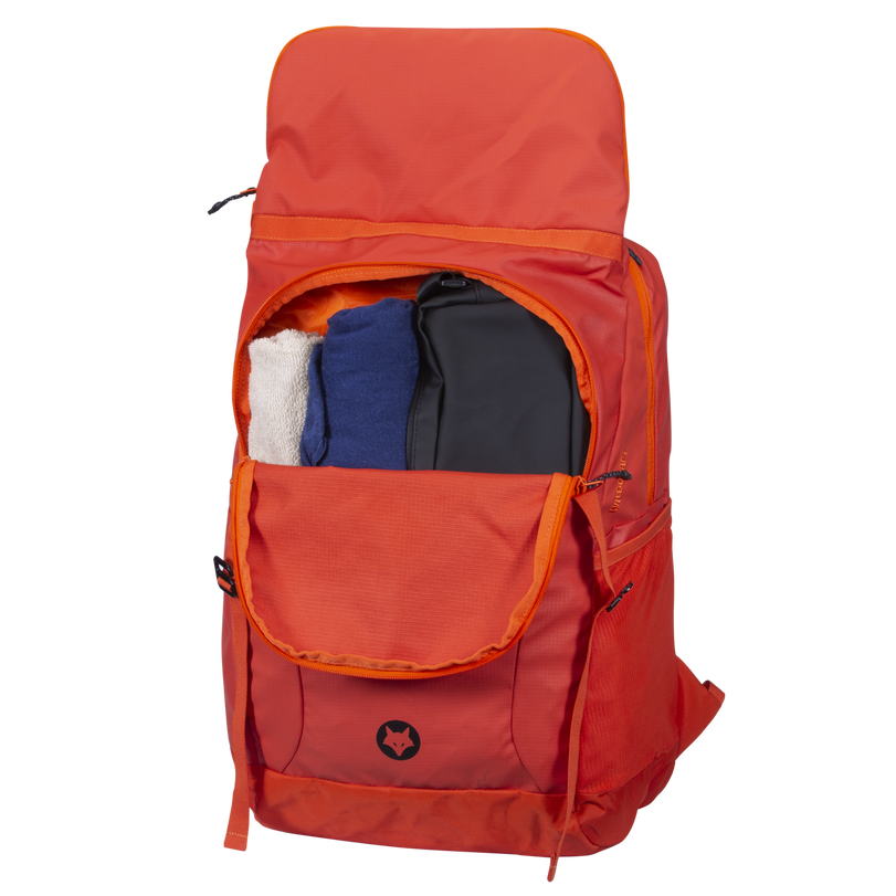 Backpack image number 3